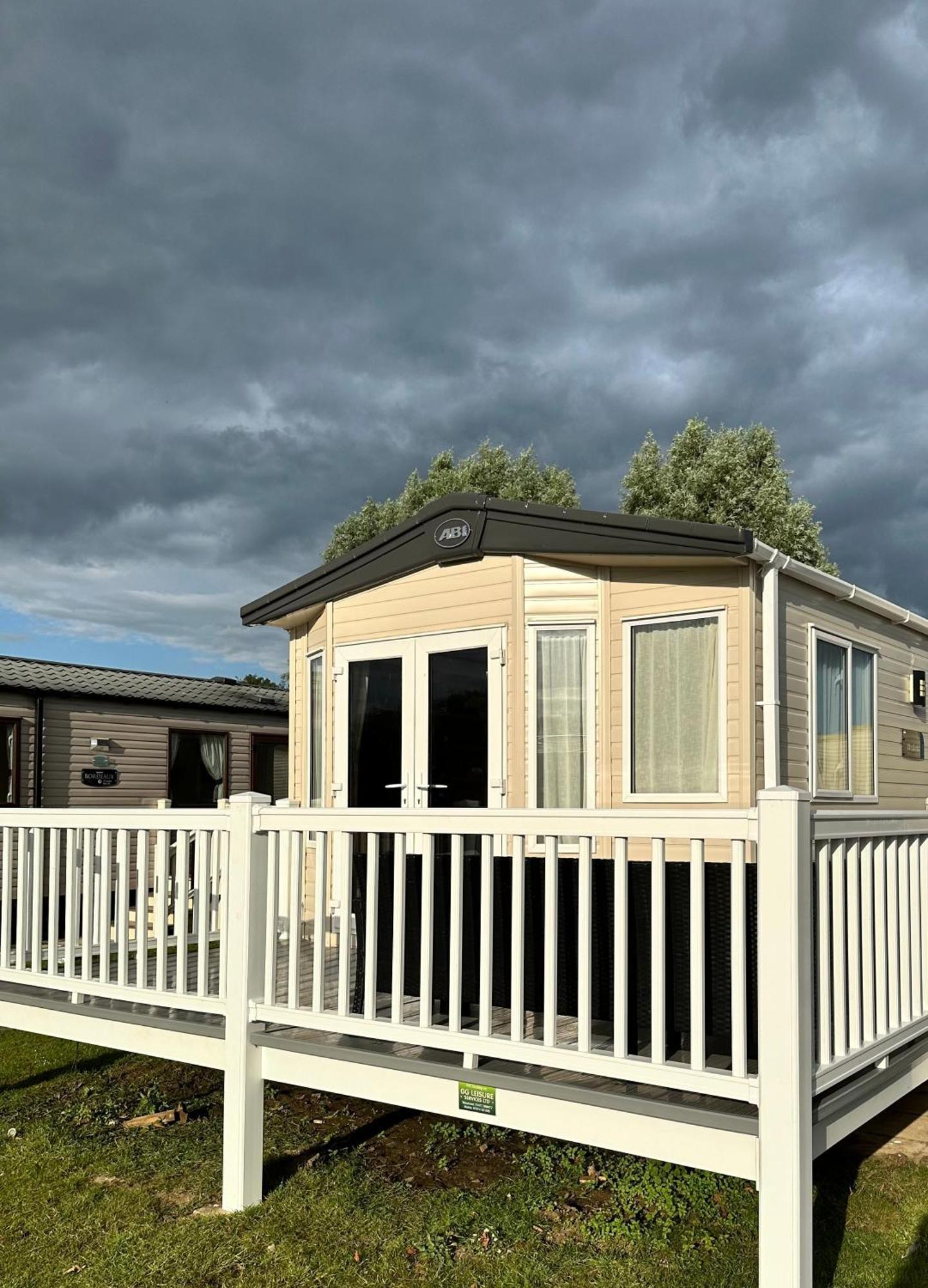 Tattershall Lakes- Lancaster Crescent Bagian luar foto